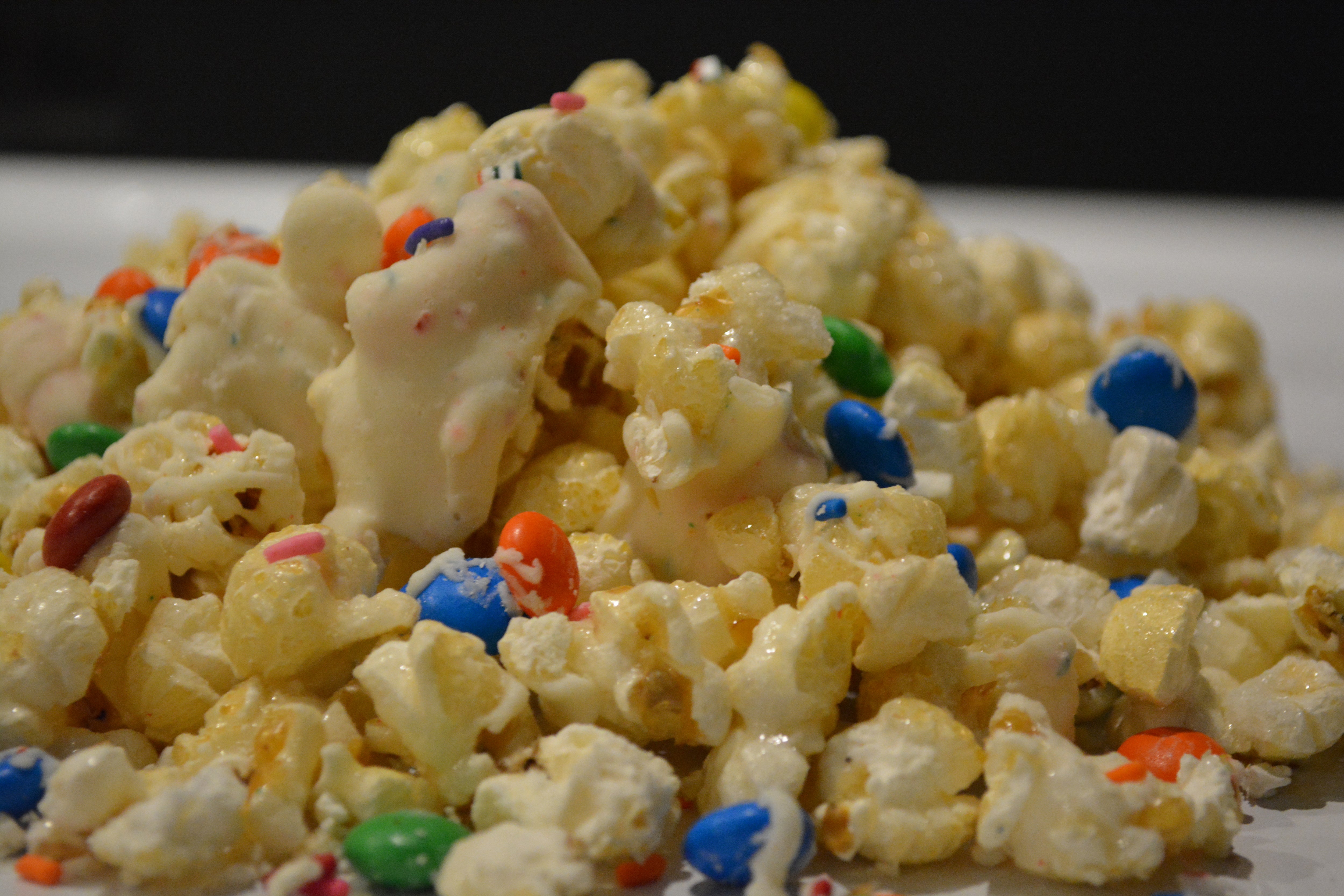 Christmas Cane Popcorn (HOLIDAY EXCLUSIVE)
